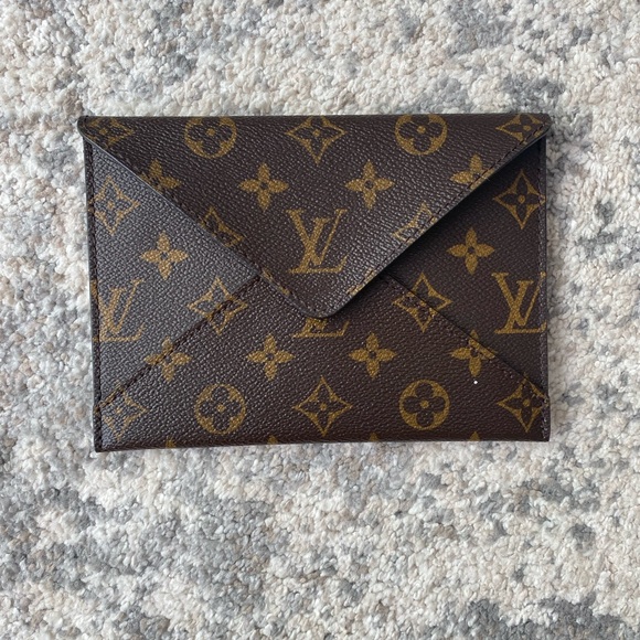 LOUIS VUITTON Monogram Small Envelope bag/wallet - Picture 2 of 7